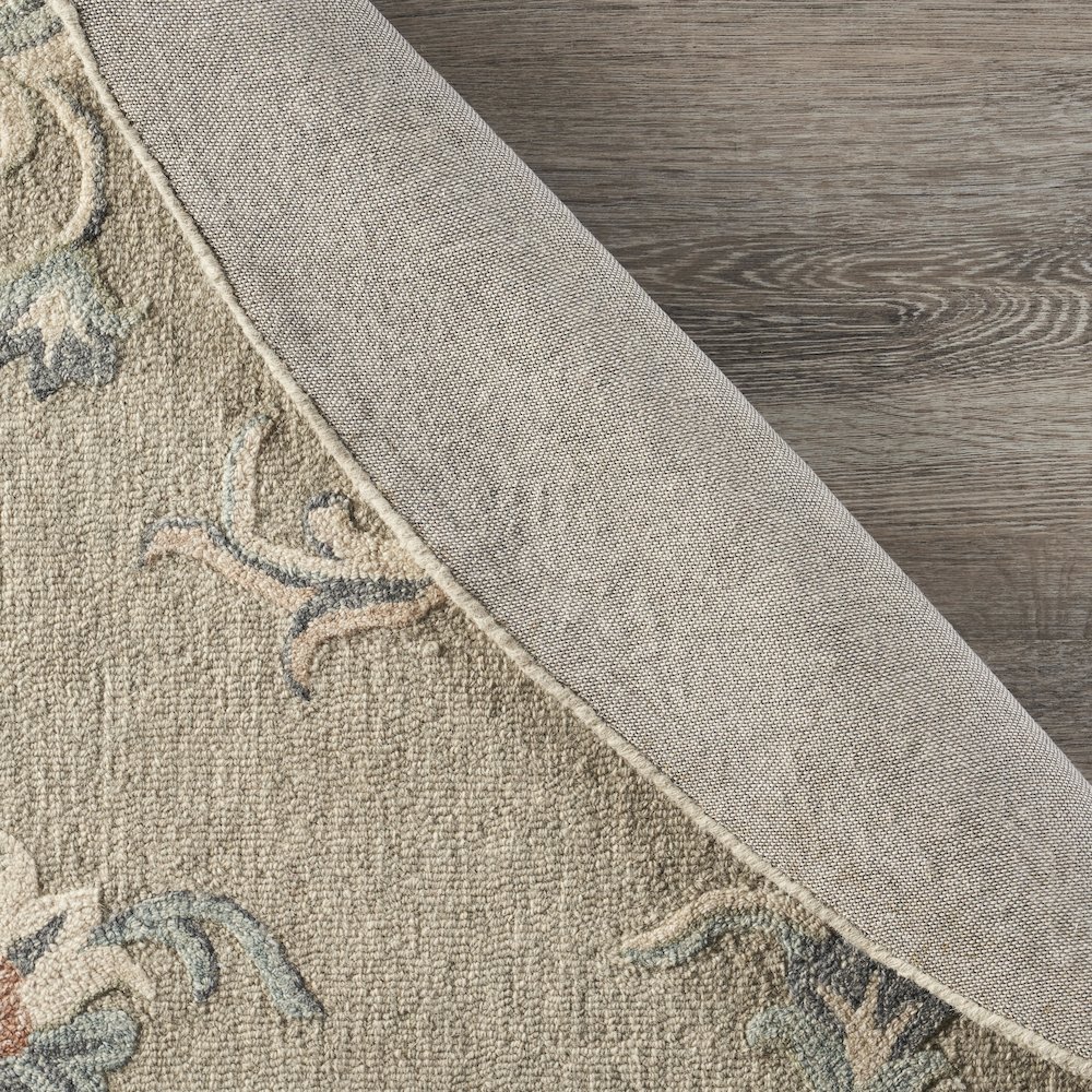 Mirroring Floral Bloom Area Rug 4'10" Round. Picture 6