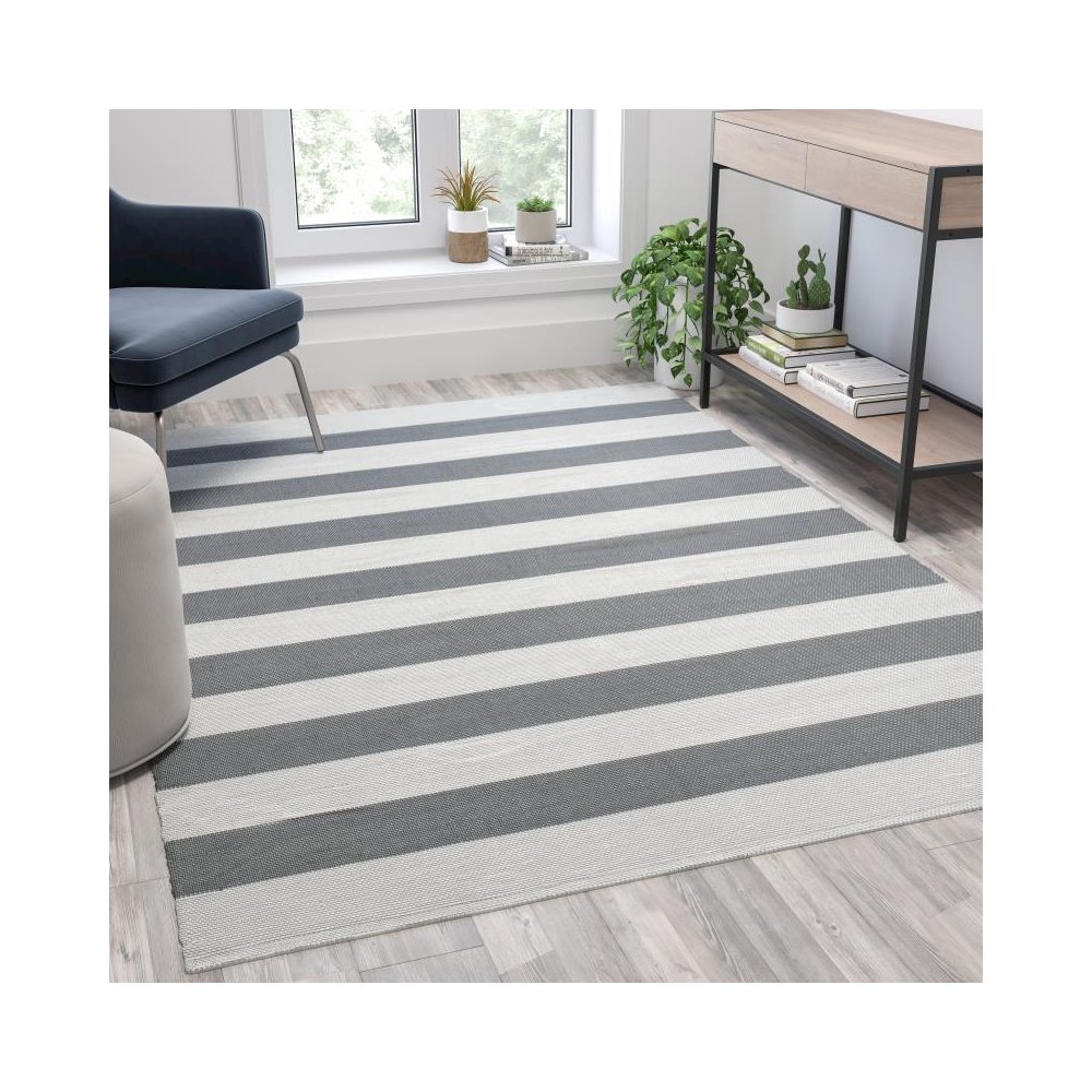 5' x 7' Grey & White Striped Handwoven Indoor/Outdoor Cabana Style Stain Resistant Area Rug. Picture 2