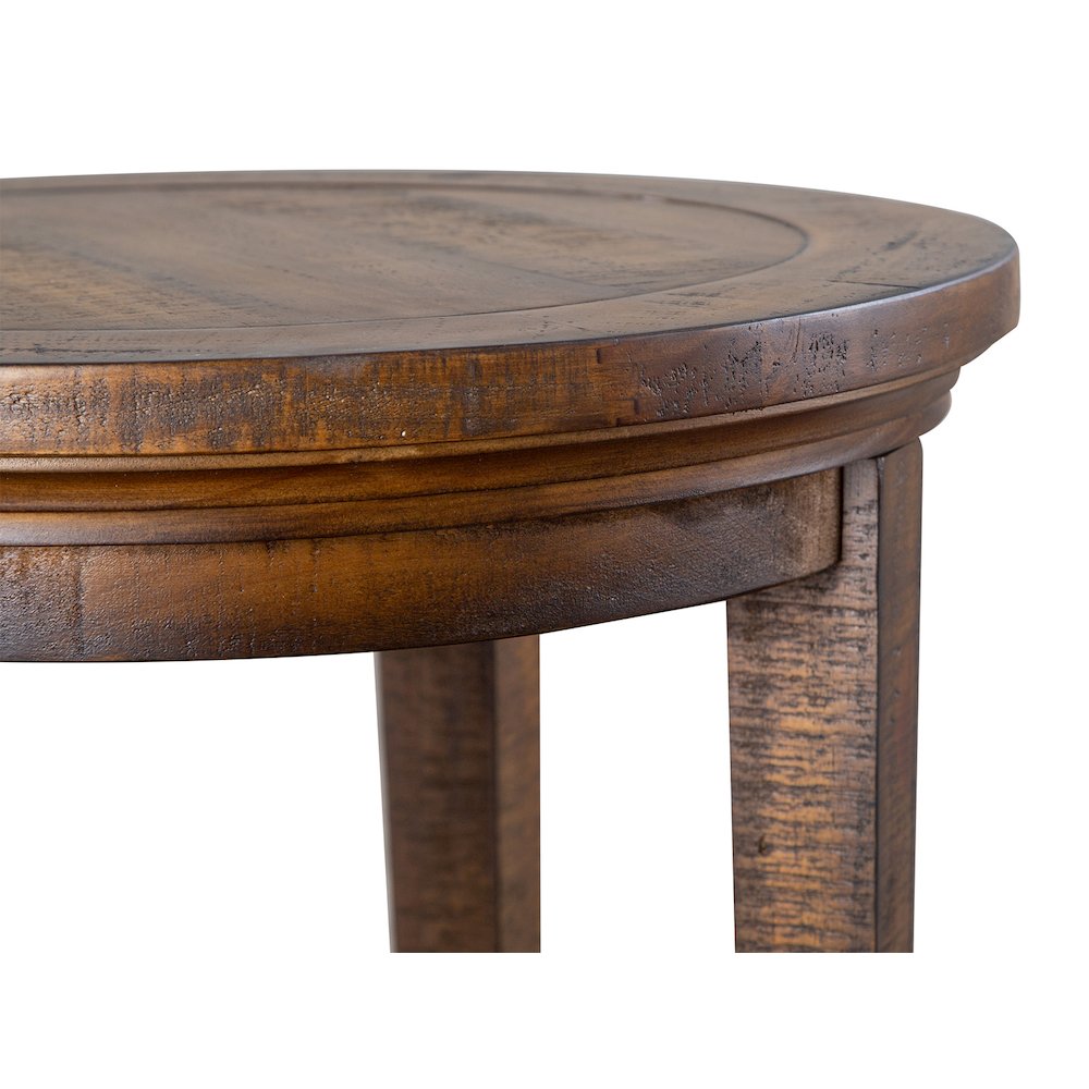 Bay Creek Toasted Nutmeg Round Accent End Table. Picture 4