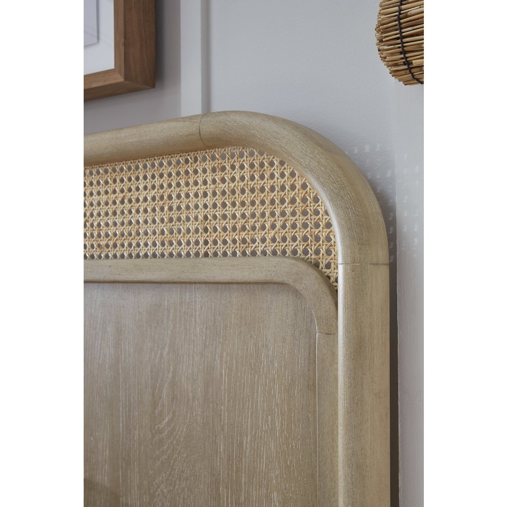 Sunset Cove Sanibel Brown King Panel Bed. Picture 7