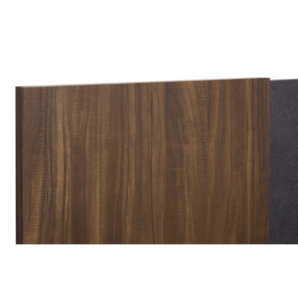 Jensen Tavern Brown King Panel Bed. Picture 4