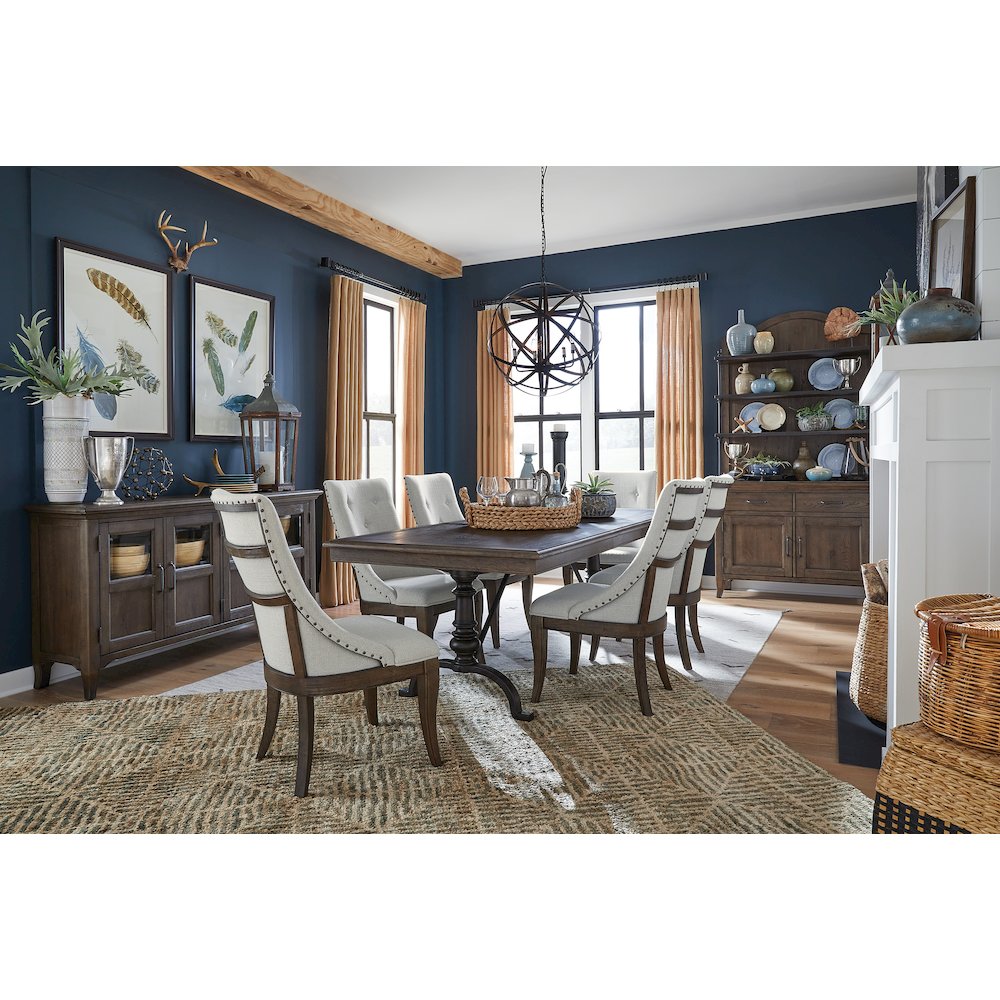 Roxbury Manor Homestead Brown Extendable Rectangular Dining Table. Picture 8