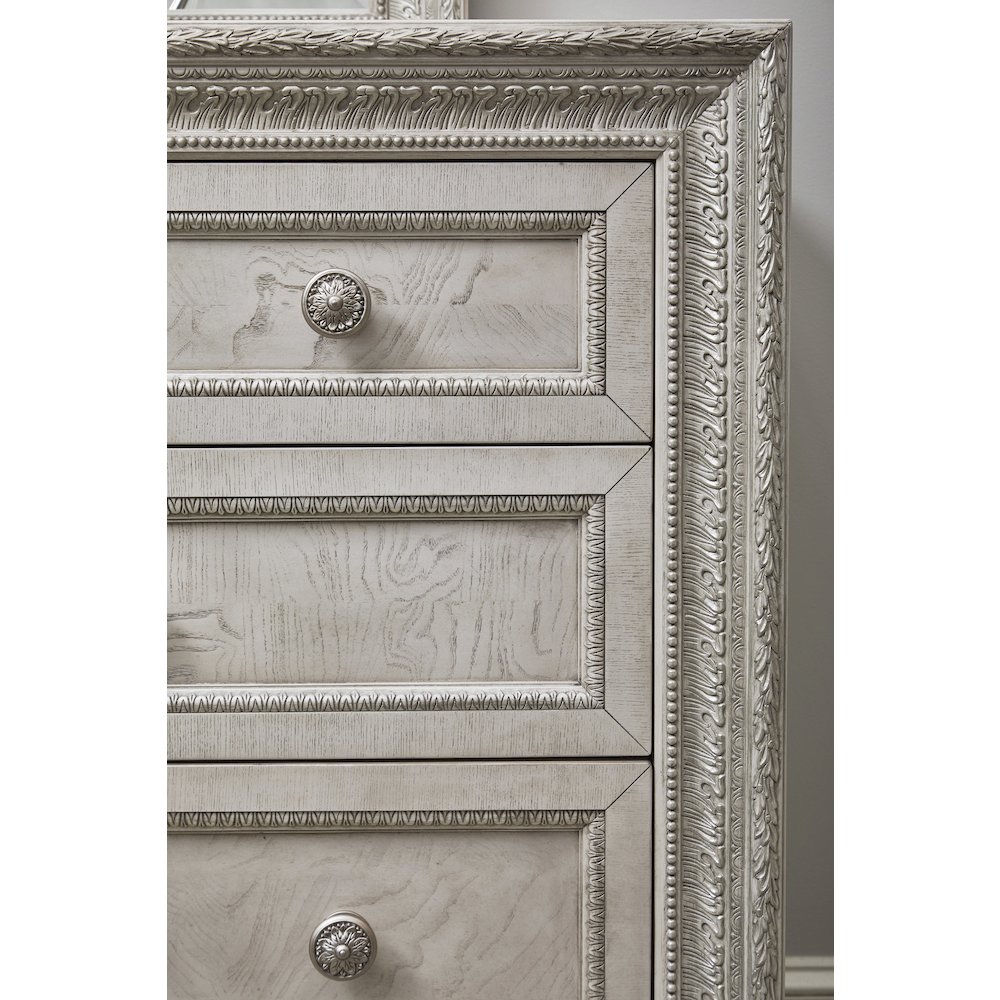 Pulaski Camila Creamy White Dresser With Mirror. Picture 7