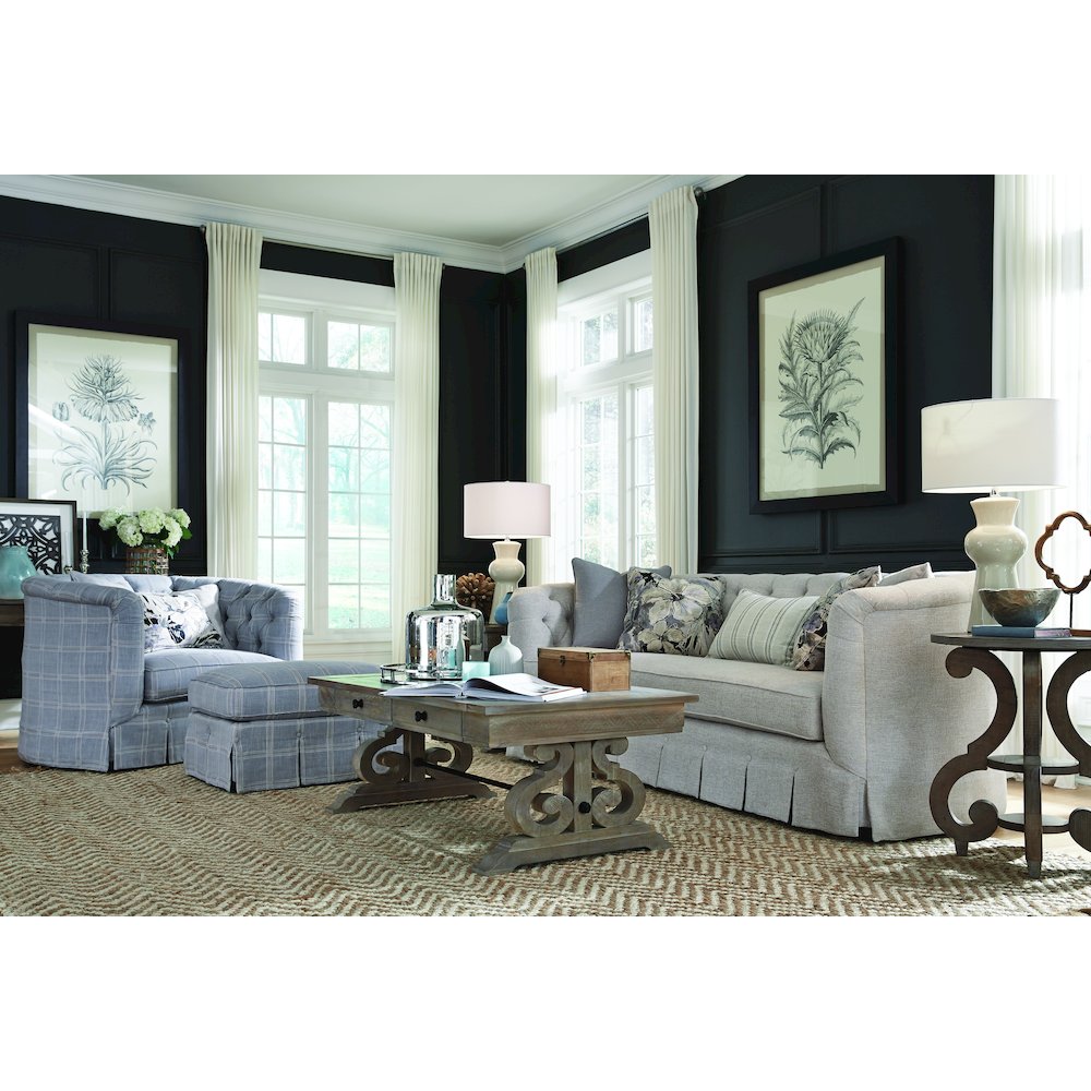 Tinley Park Dove Tail Grey Round Accent End Table. Picture 5
