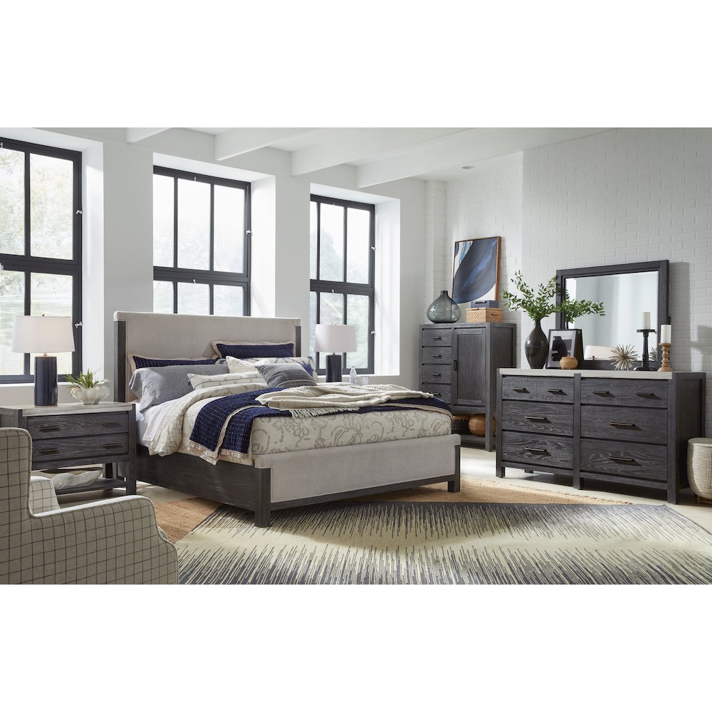 Plum Creek Ravenwood Black Queen Upholstered Panel Bed. Picture 8