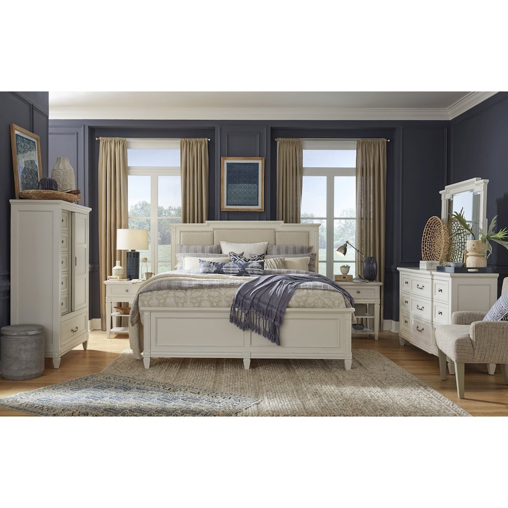 Willowbrook Egg Shell White With Slight Rub Through King Panel Upholstered Bed. Picture 6