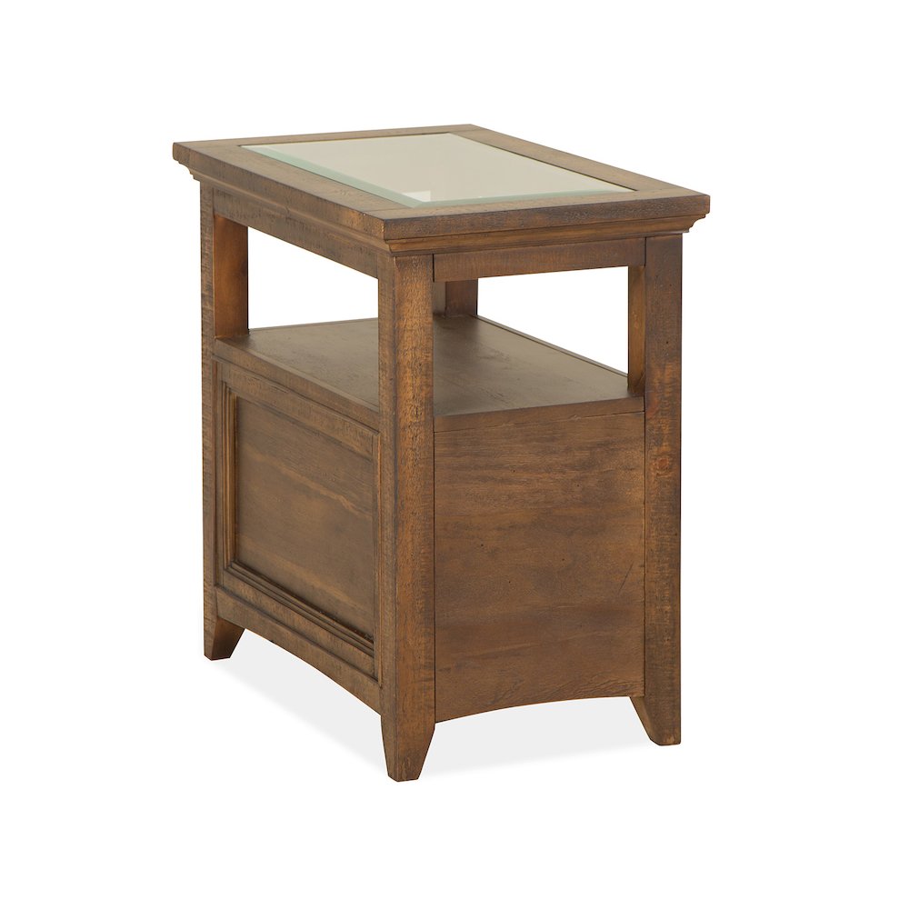 Bay Creek Toasted Nutmeg Chairside End Table. Picture 4