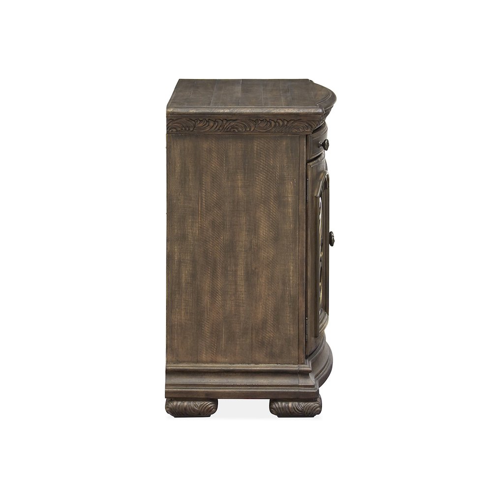 Durango Willadeene Brown Bachelor Chest. Picture 3
