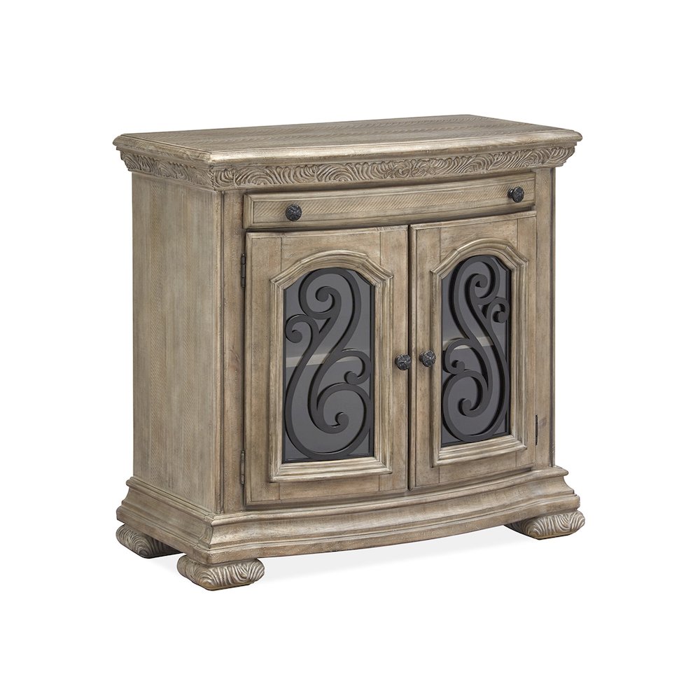 Marisol Fawn Bachelor Chest. Picture 1
