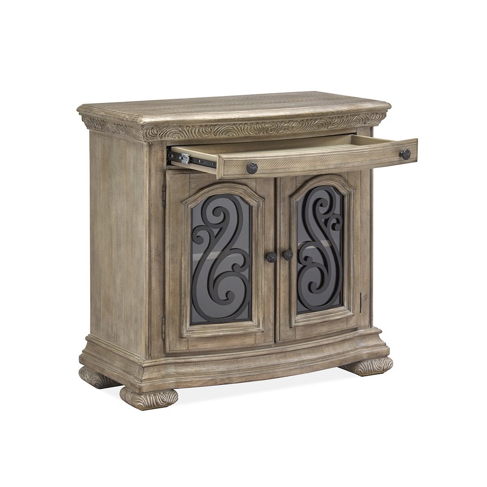 Marisol Fawn Bachelor Chest. Picture 5