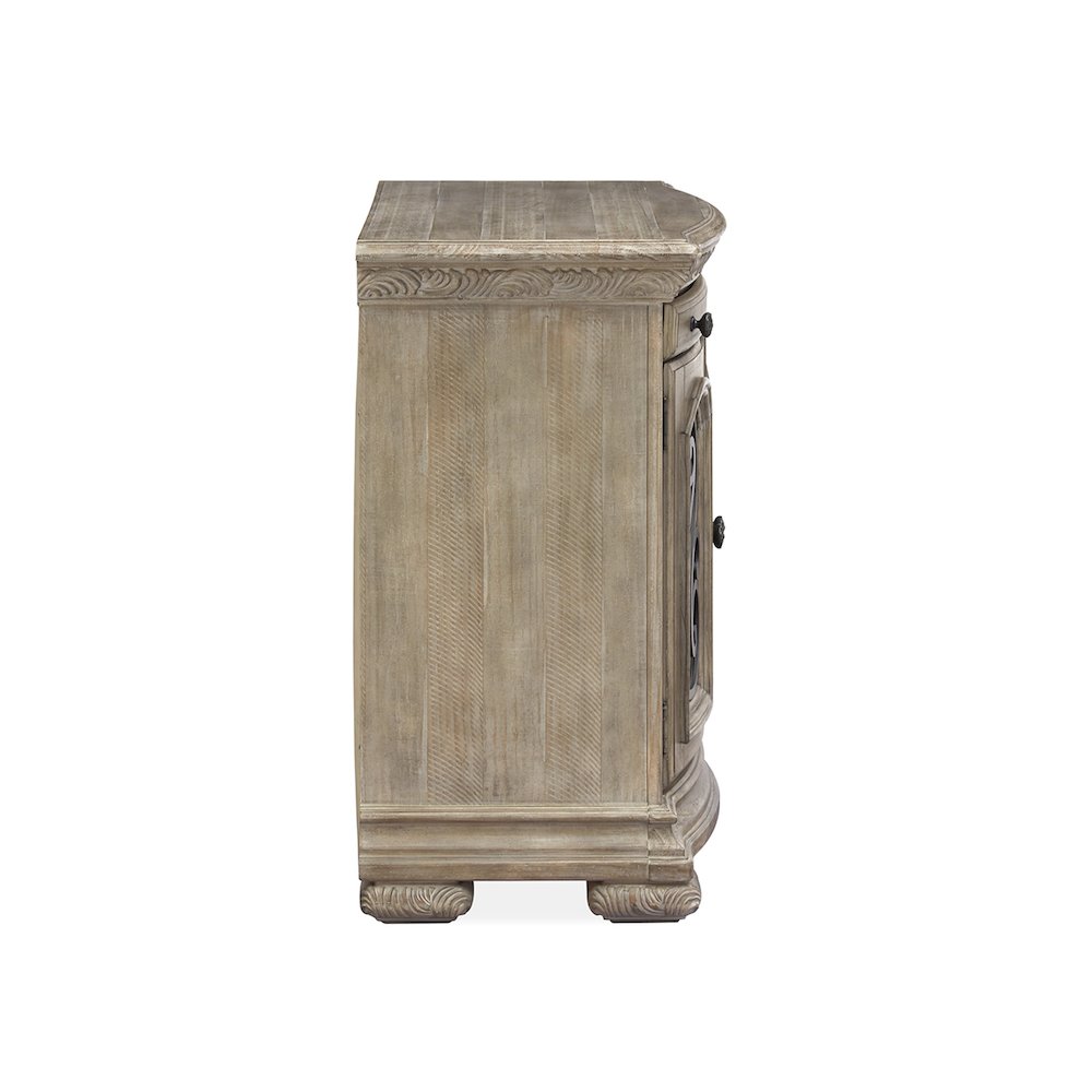 Marisol Fawn Bachelor Chest. Picture 3