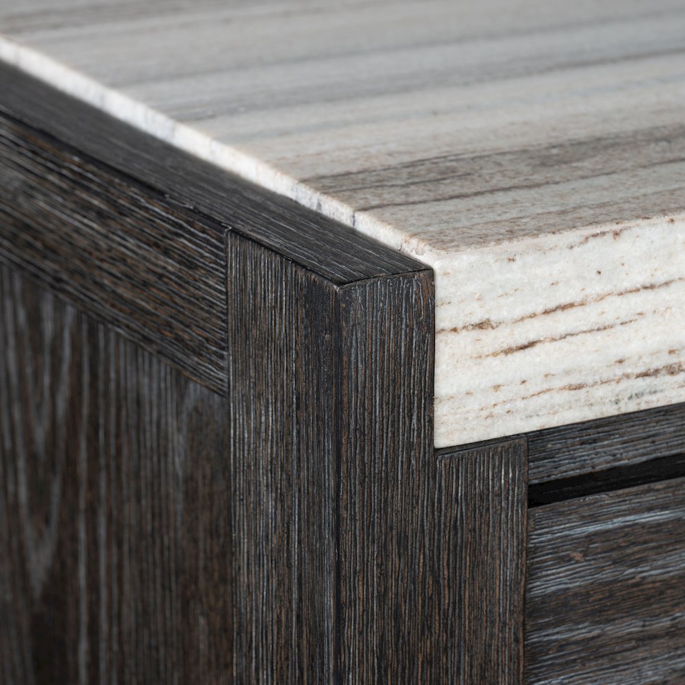 Plum Creek Ravenwood Black Sideboard. Picture 5