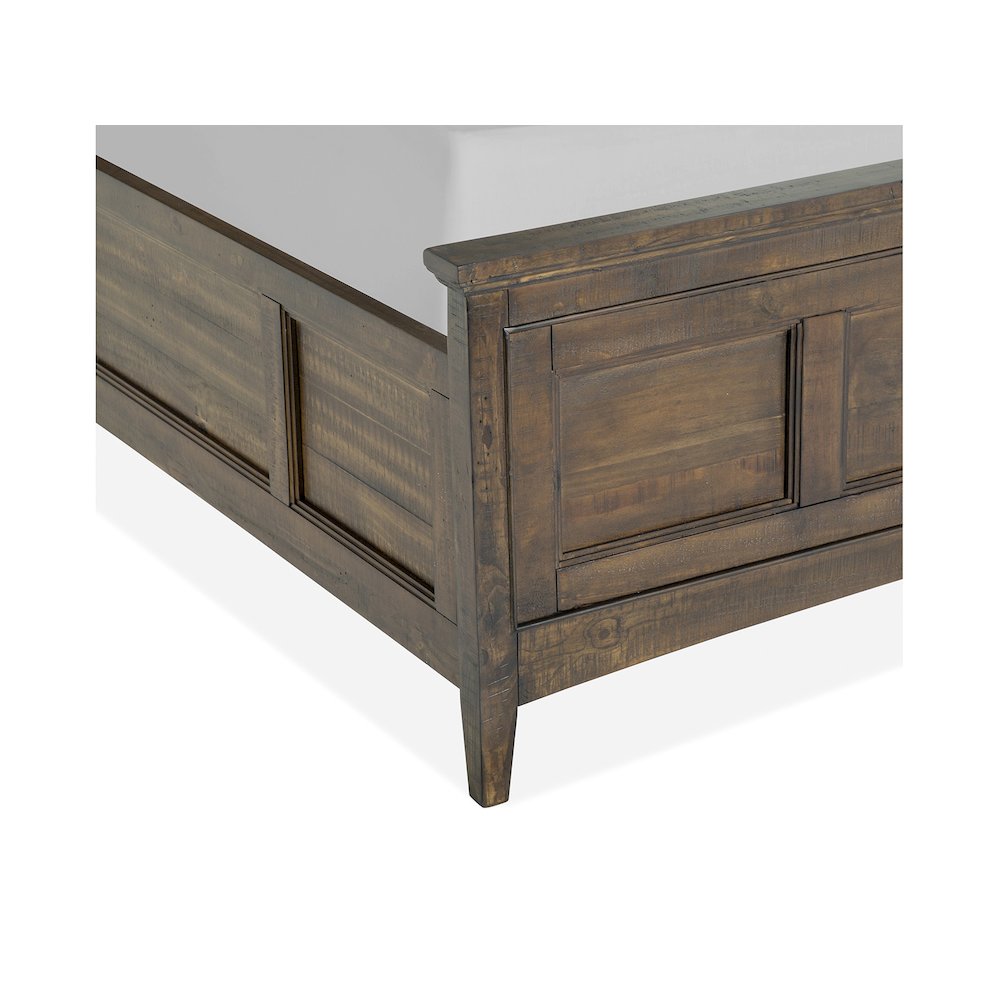 Bay Creek Toasted Nutmeg California King Lamp Panel Bed. Picture 6