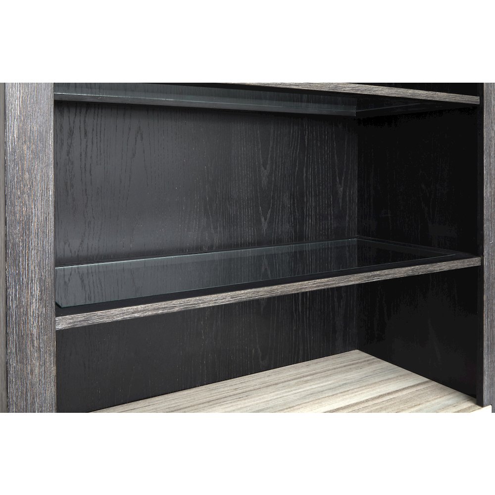 Plum Creek Ravenwood Black Display Cabinet. Picture 5