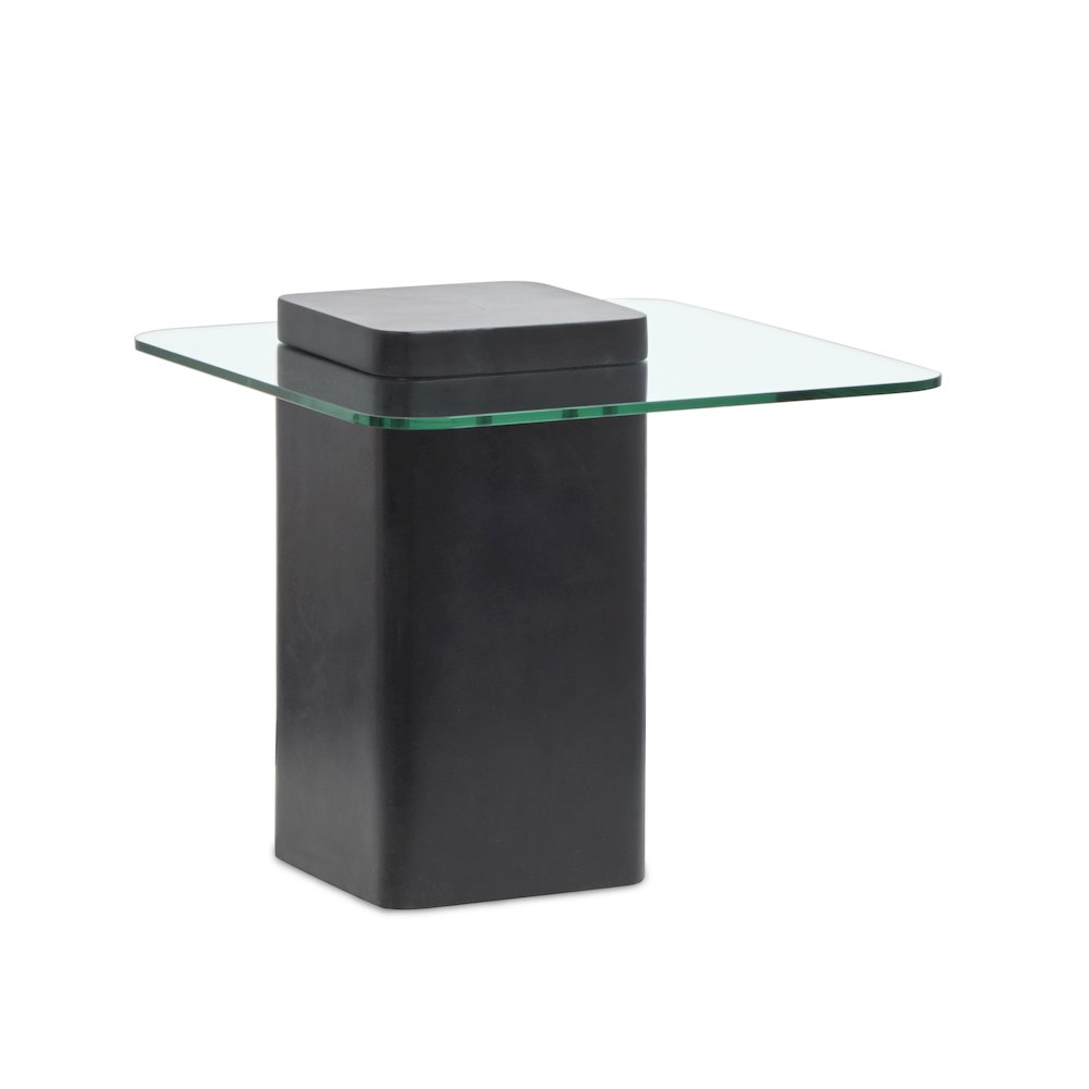 Donora Clear Glass And Obsidian Square End Table. Picture 2