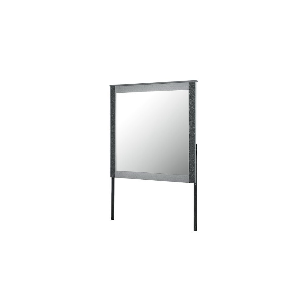 Logan Silver Mirror. Picture 2