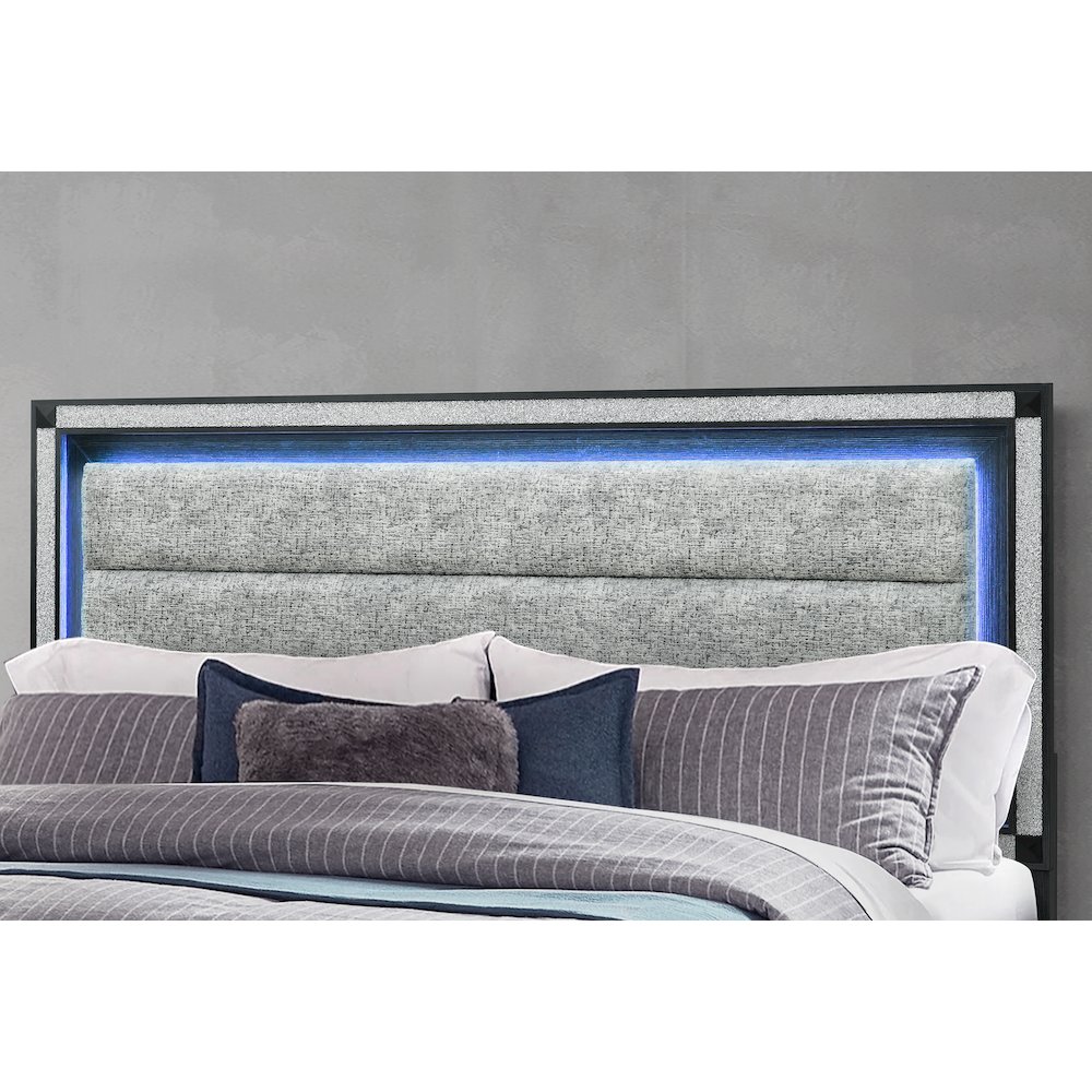 Soleil Charcoal King Bed. Picture 3