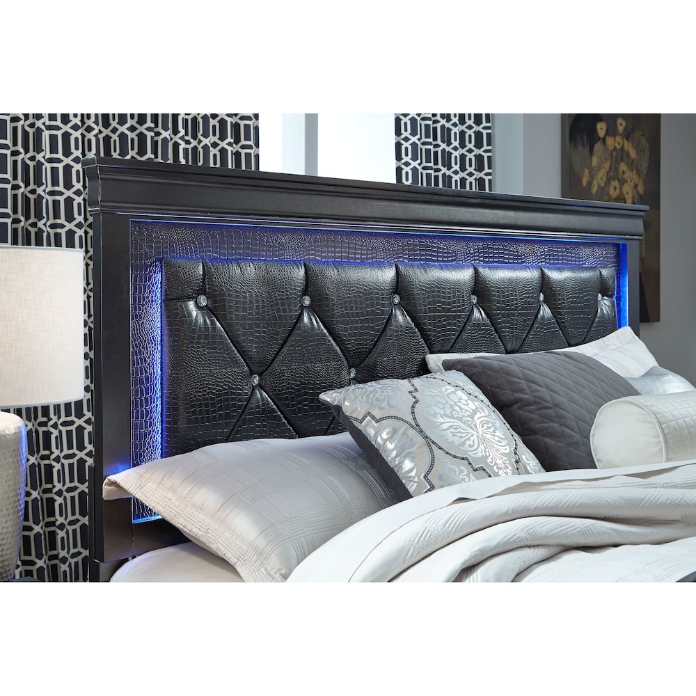 Traditional Glam Pompei Metallic Grey King Bed With Led, Grey. Picture 3