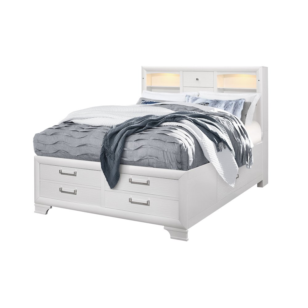 Transitional Glam Jordyn White King Bed, White. Picture 2