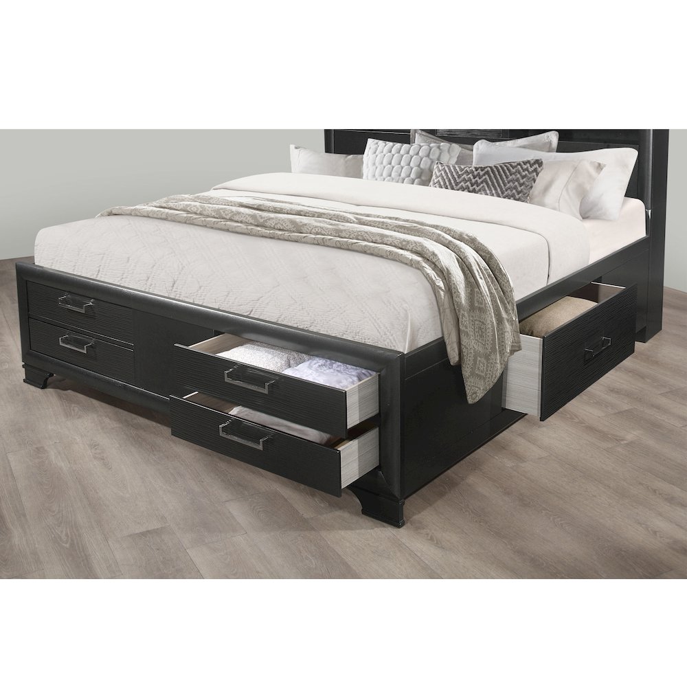 Transitional Glam Jordyn Grey Queen Bed, Grey. Picture 3