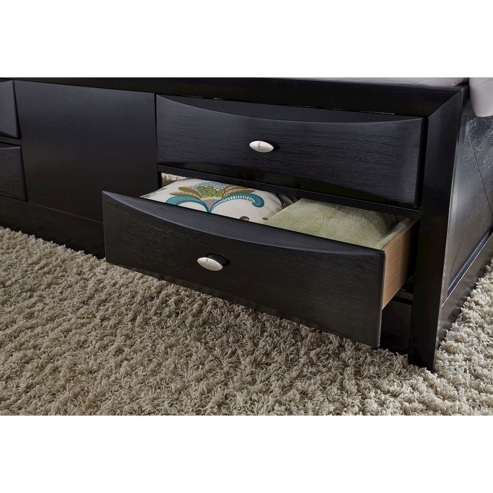 Transitional Linda Black King Bed, Black. Picture 3