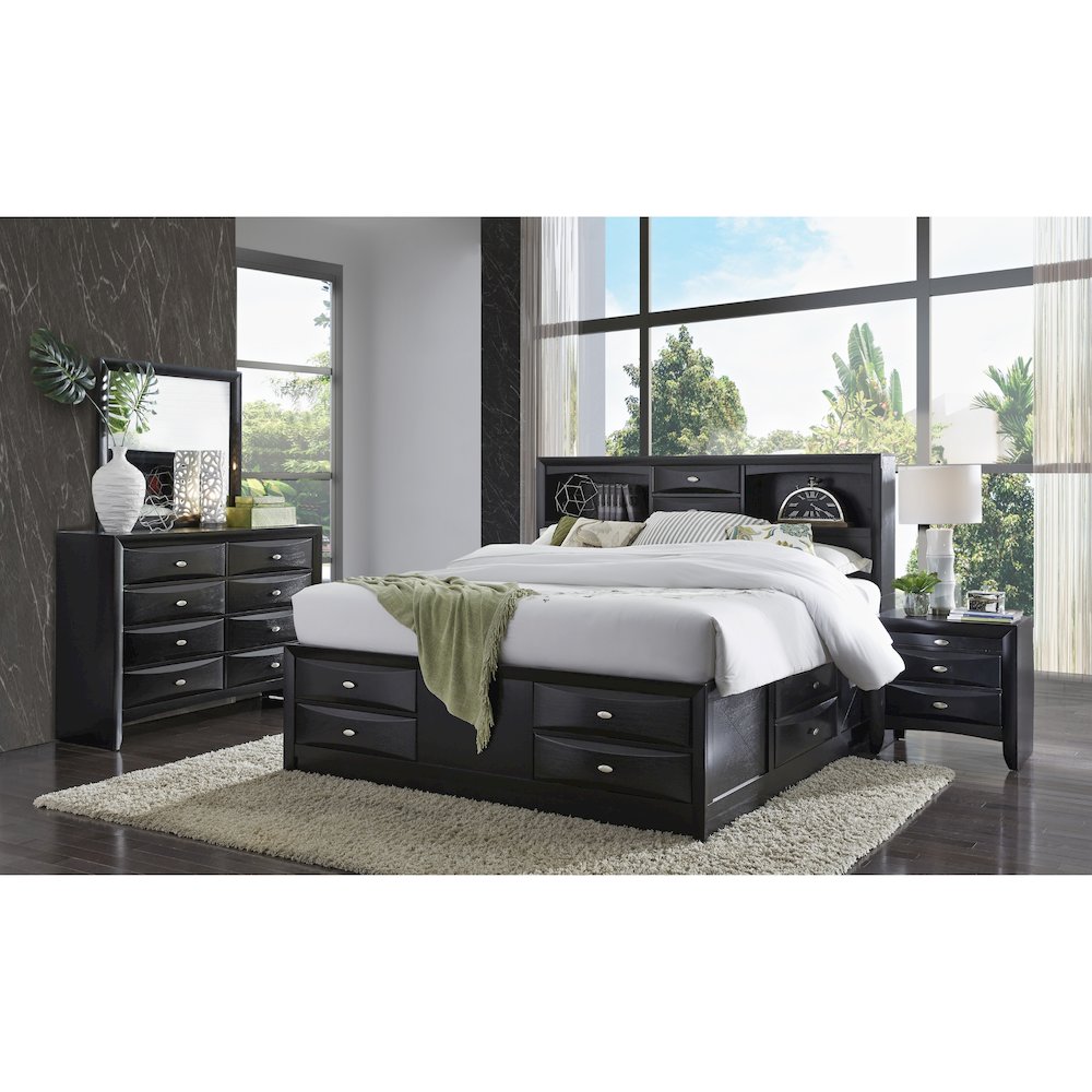 Transitional Linda Black Dresser, Black. Picture 3