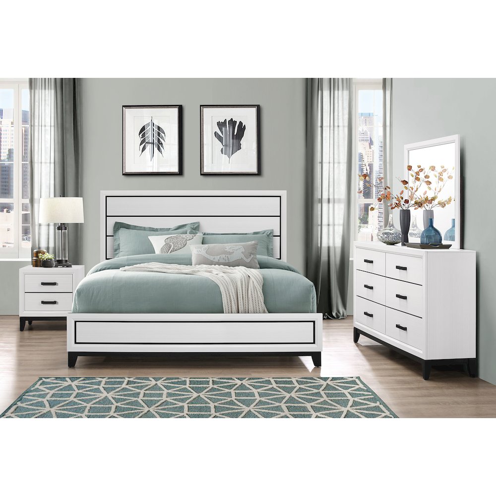Rustic Transitional Kate White Chest, White. Picture 3