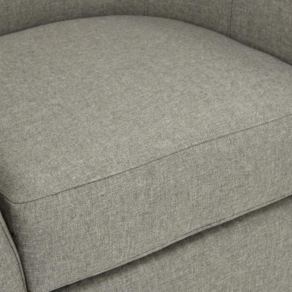 Windsor Swivel Club Chair. Picture 3