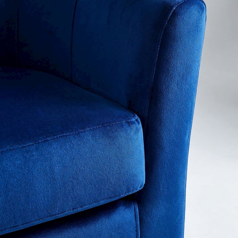 Windsor Swivel Club Chair. Picture 3