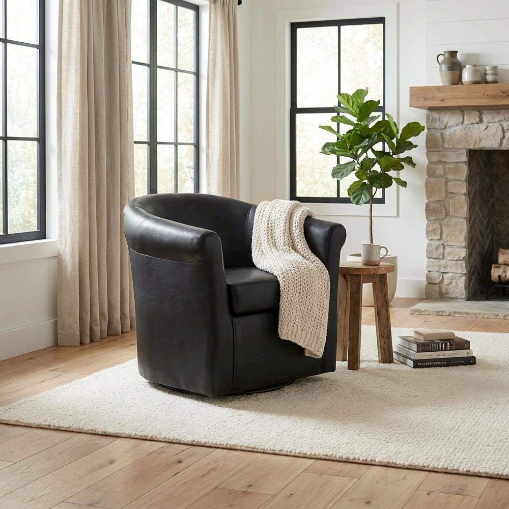 Marlee Swivel Club Chair. Picture 2