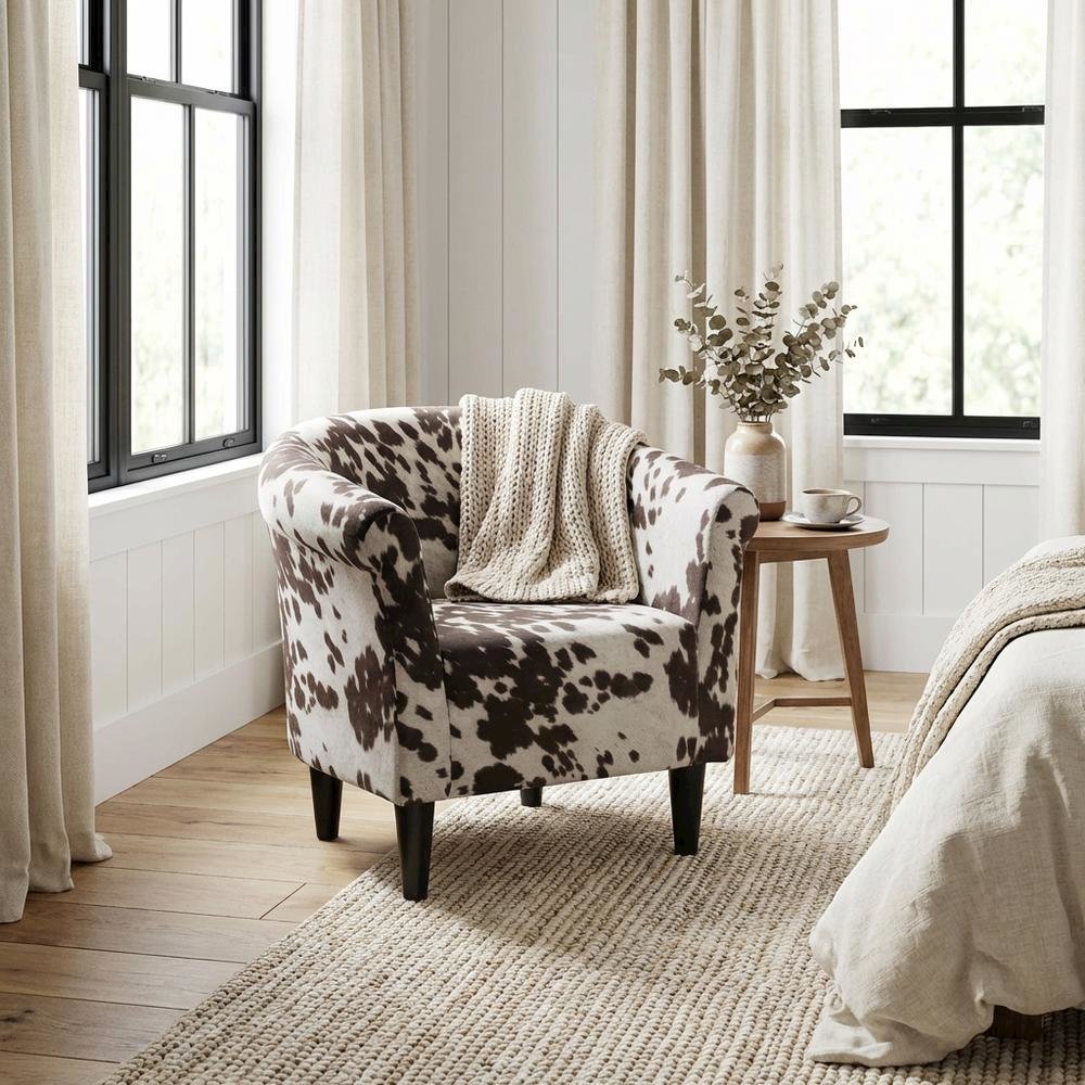 Savannah Club Chair - Cowhide Brown. Picture 2