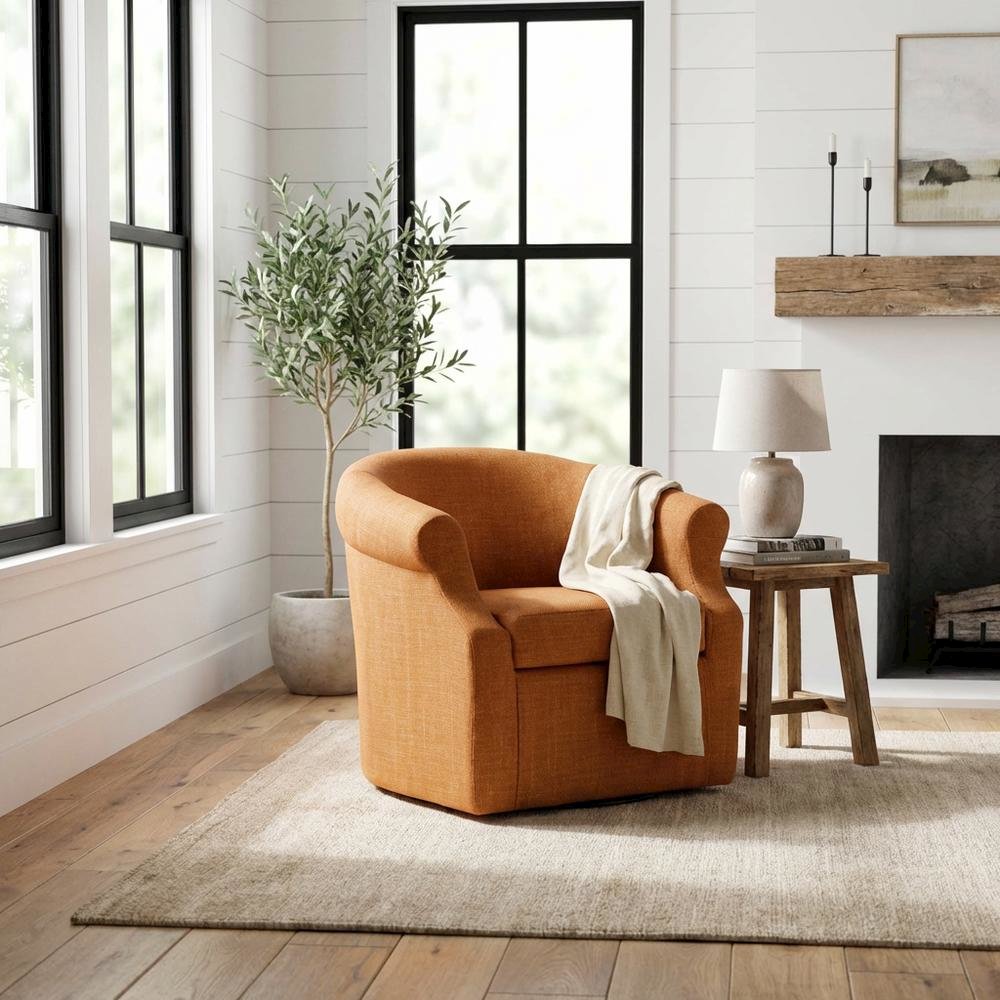 Nikole Swivel  - Blake Saffron. Picture 2