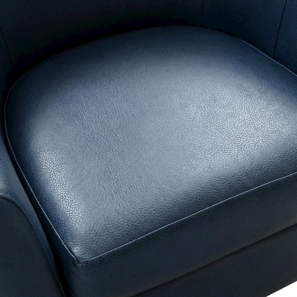 Windsor Club Chair. Picture 3