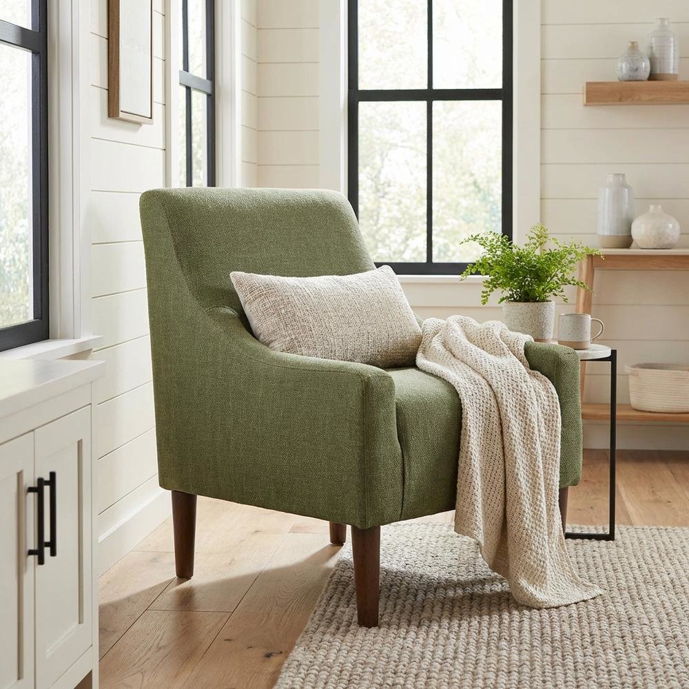 Shea Lounge Chair  - Blake Moss. Picture 2