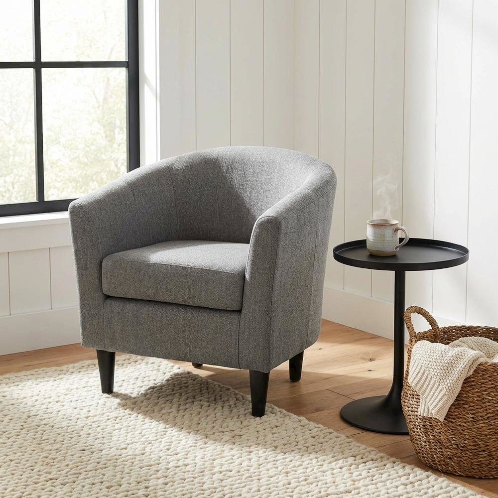 Windsor Club Chair. Picture 2