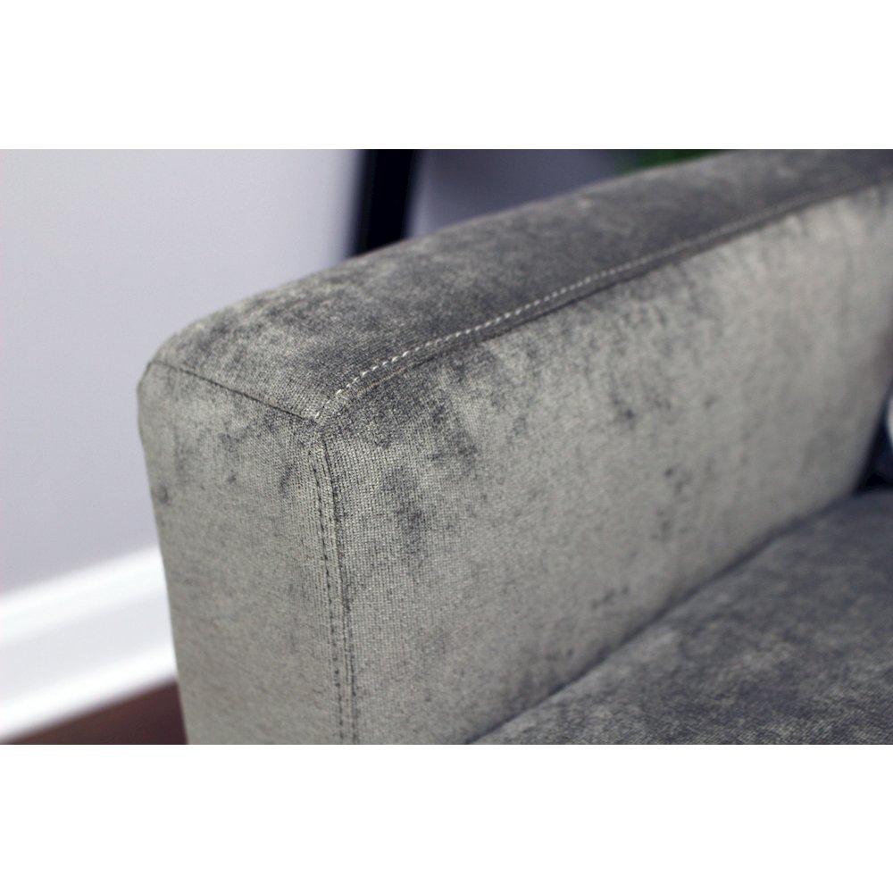 Emma Lounge Chair - Platinum Silver. Picture 5