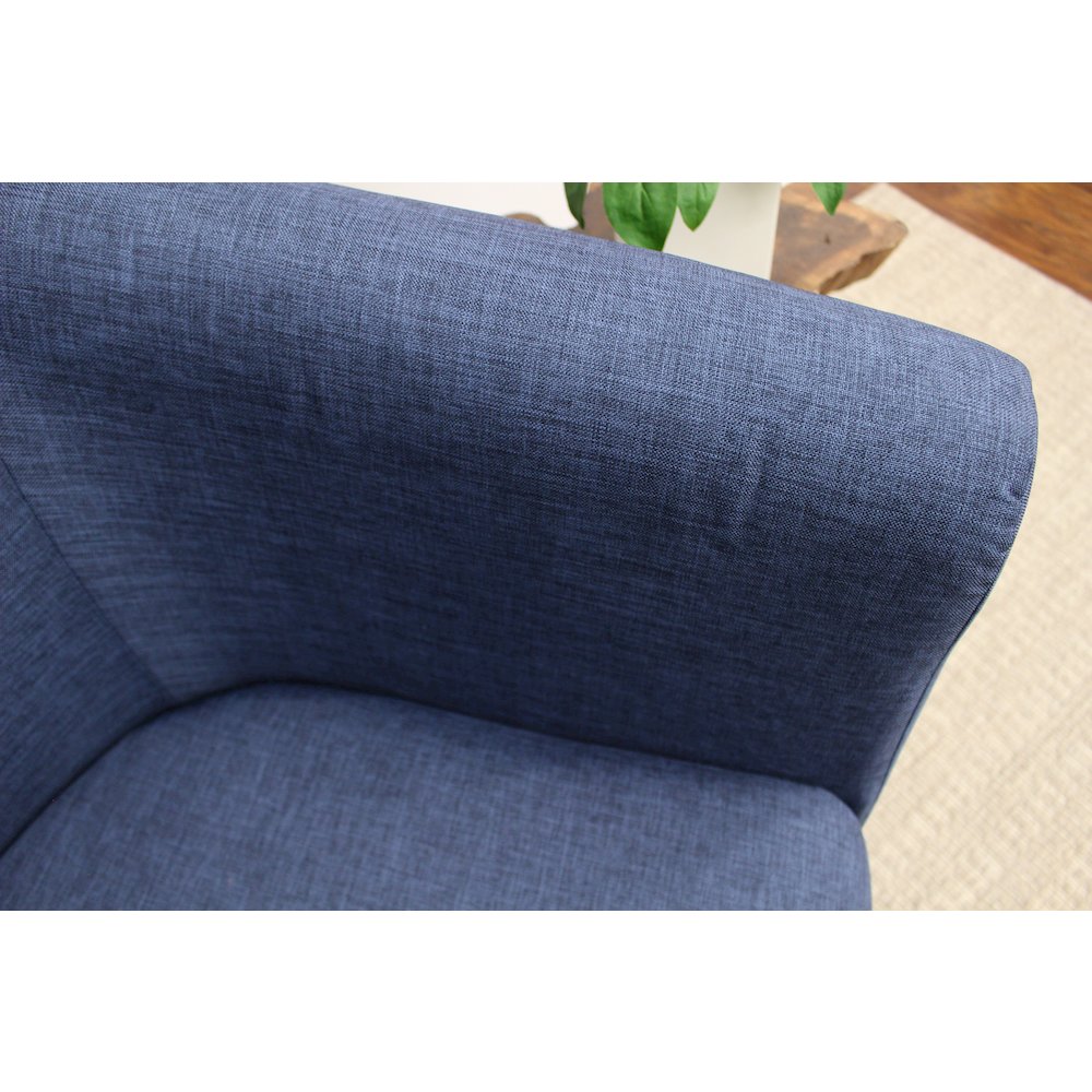 Marlee Club Chair. Picture 5