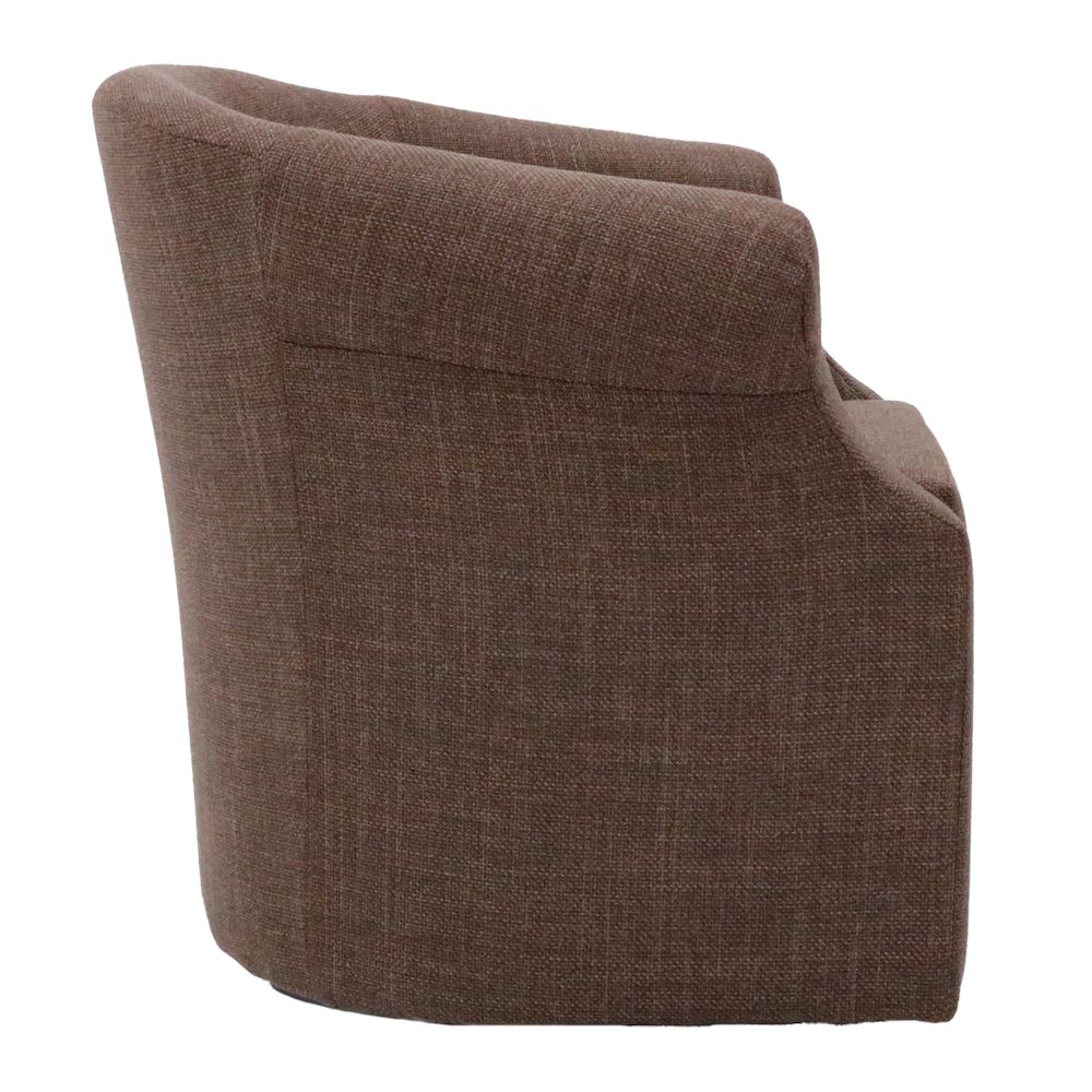 Nikole Swivel  - Blake Truffle. Picture 5