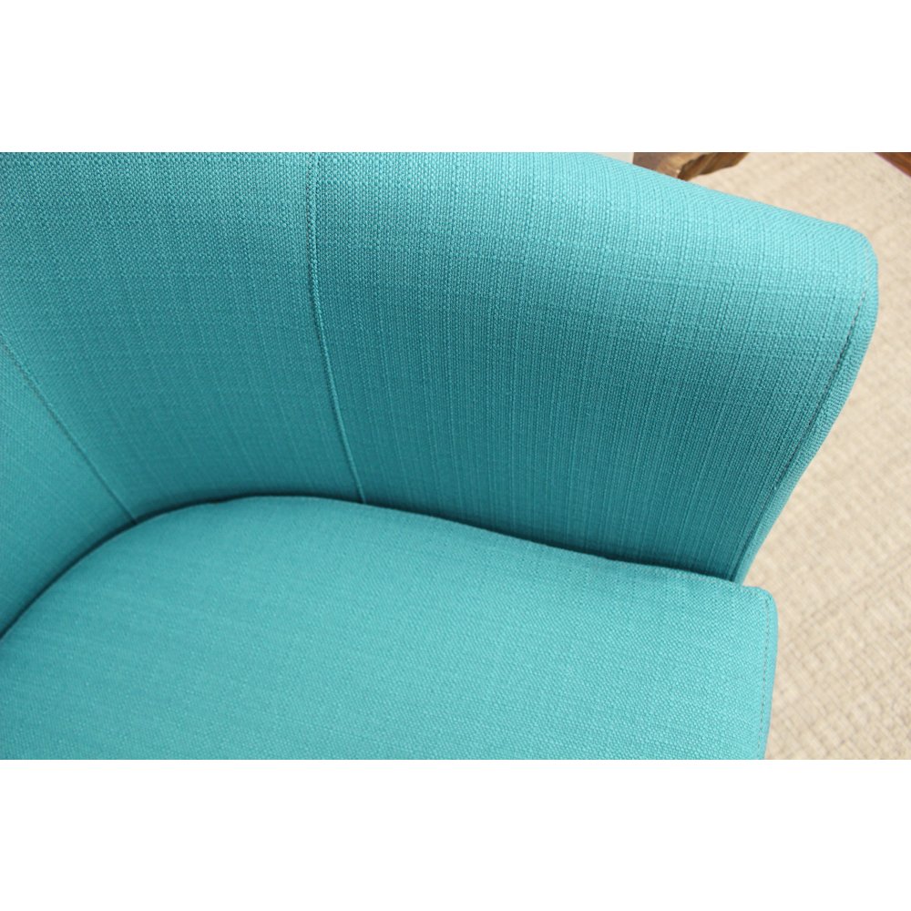 Windsor Club Chair. Picture 5