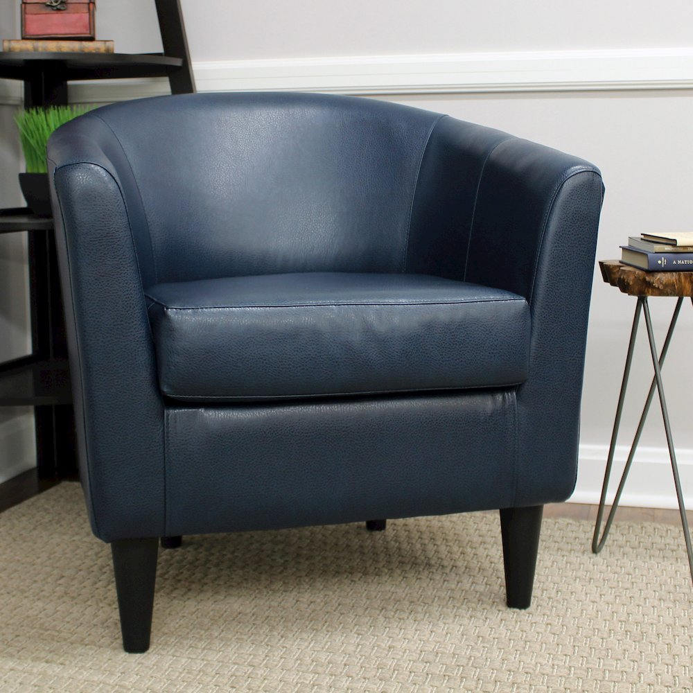 Windsor Club Chair. Picture 6
