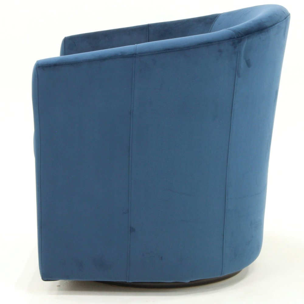 Windsor Swivel Club Chair. Picture 4