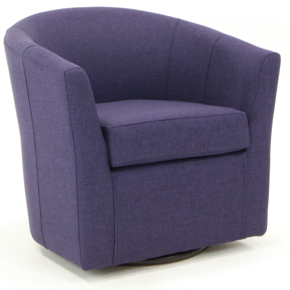 Windsor Swivel Club Chair. Picture 1