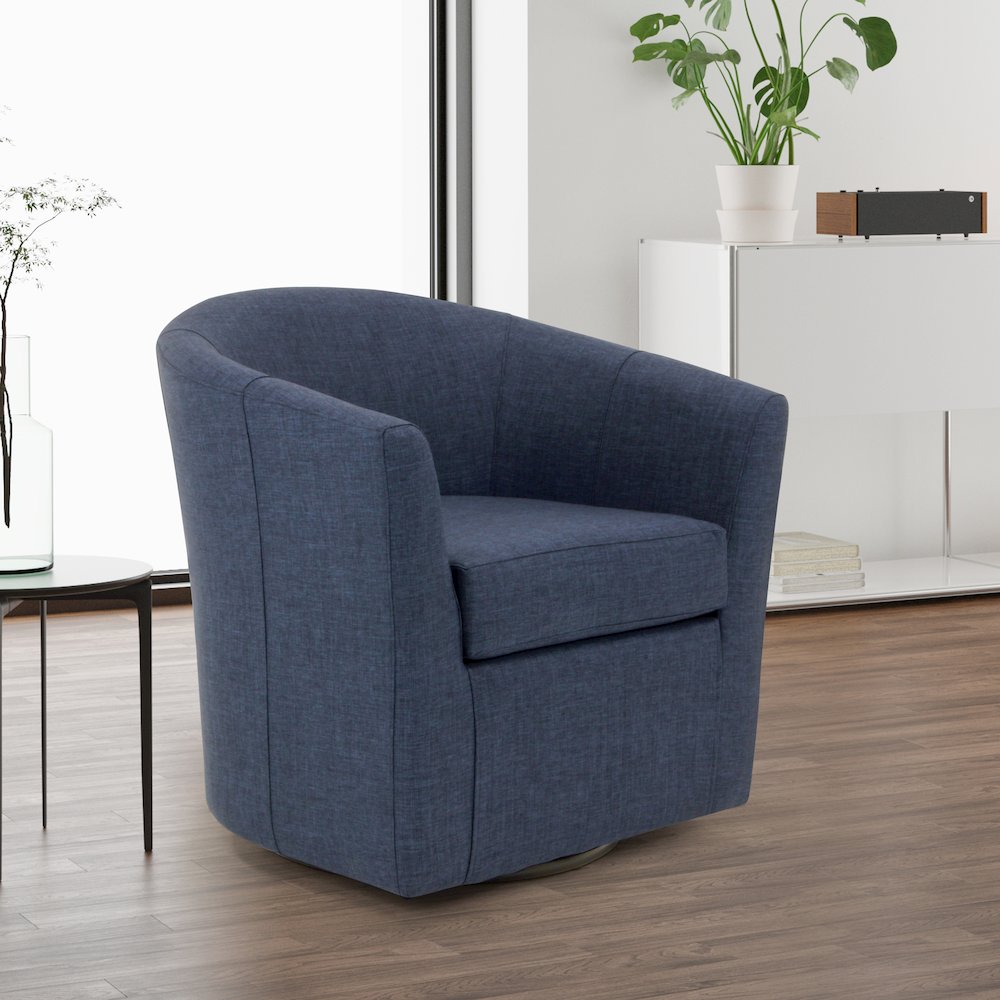 Windsor Swivel Club Chair. Picture 7