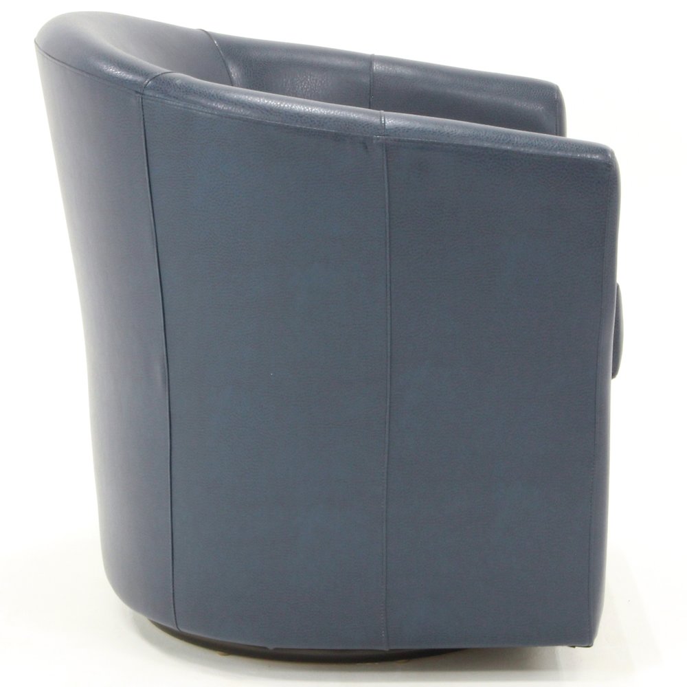 Windsor Swivel Club Chair. Picture 6