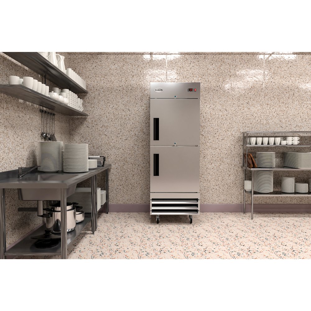 29 in. Commercial Stainless Steel Solid Half Door Reach-In Freezer 23 cu. ft.. Picture 13