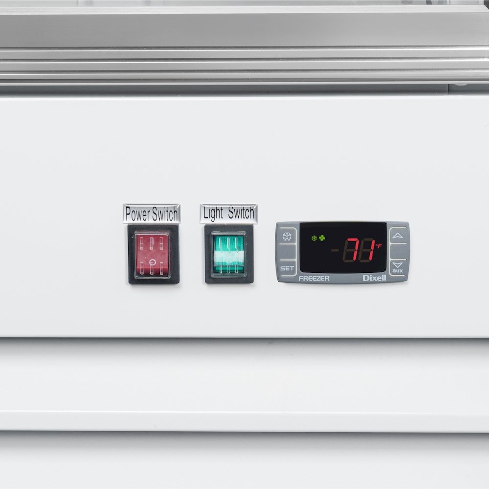 26 in. 1-Door Commercial Display Merchandiser Freezer 9 cu. ft. in White. Picture 13