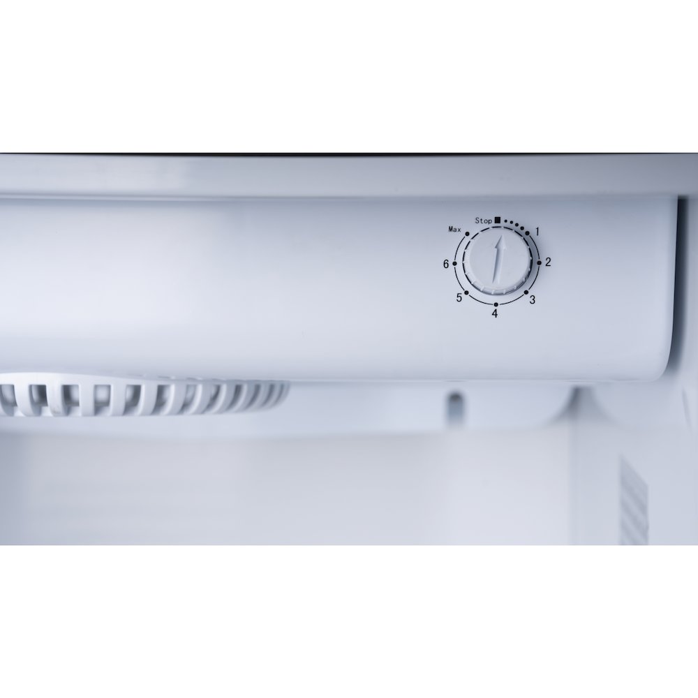 23 in. One Glass Door Display Merchandiser Refrigerator Cooler. Picture 9