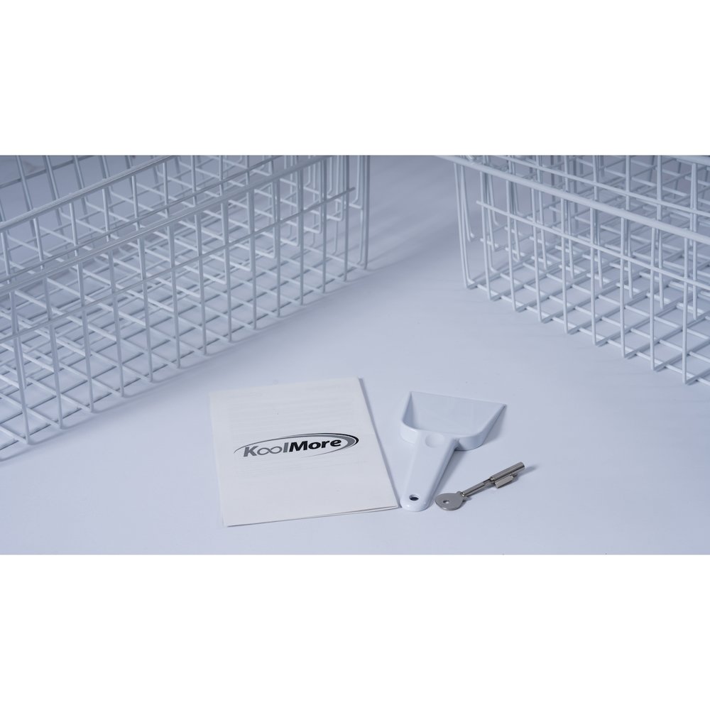 65 Inch Manual Defrost Island Chest Freezer 16 cu. ft. Capacity in White. Picture 10