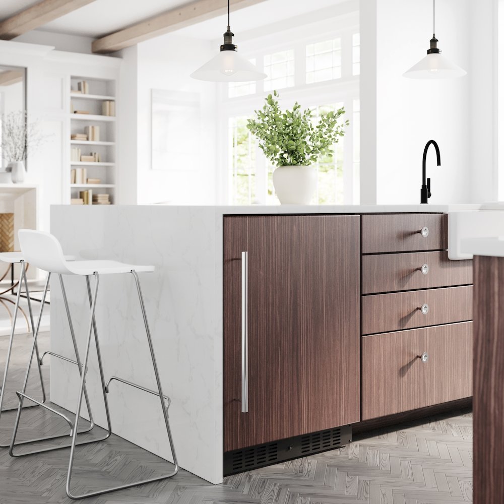 24 in. Panel Ready Compact Refrigerator, 5 cu. ft. in Black. Picture 7