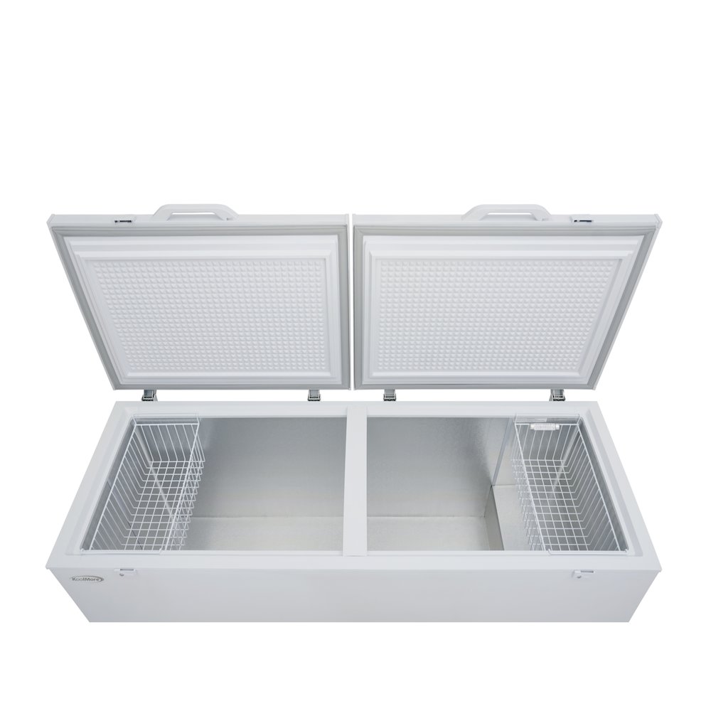79 in. Commercial Chest Freezer, 30 Cu. Ft. in White, ETL Listed. Picture 11